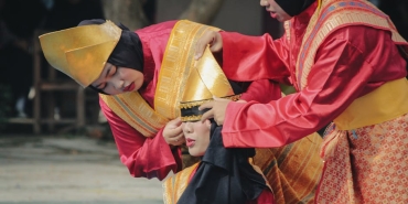 Ozel-Okullar-Calisan-Ebeveynlerin-Can-Simidi-Yuksek-Maliyet-Engeli-featured