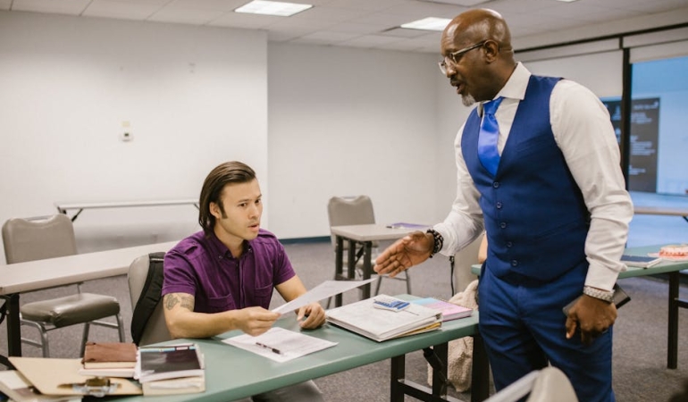 Öğretmenlerin Yurtdışı Görev Sözlü Sınavı Tarihleri Belli Oldu 6 Ogretmenlerin-Yurtdisi-Gorev-Sozlu-Sinavi-Tarihleri-Belli-Oldu-featured