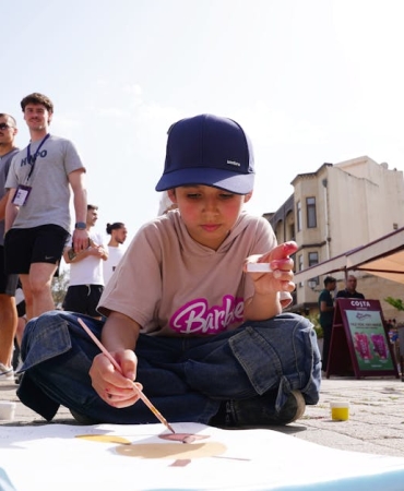 Arter8217in-8216Sanatla-Buyuyorum8217-Festivali-Cocuklari-Sanatla-Bulusturuyor-featured