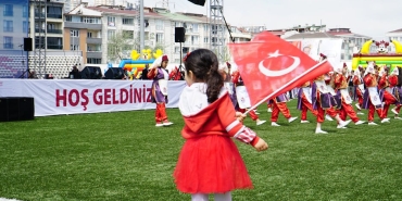 Turkiye-23-Nisan-Ulusal-Egemenlik-ve-Cocuk-Bayrami8217ni-Kutluyor-featured