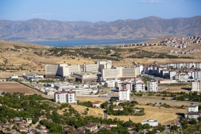 YOK8217ten-Radikal-Karar-Istihdami-Dusuk-Bolumler-Kapatilacak-featured