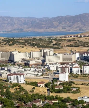 YOK8217ten-Radikal-Karar-Istihdami-Dusuk-Bolumler-Kapatilacak-featured